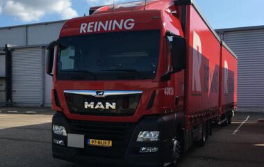 MAN TGX 24.420 LL-U 16e uit een serie van 30